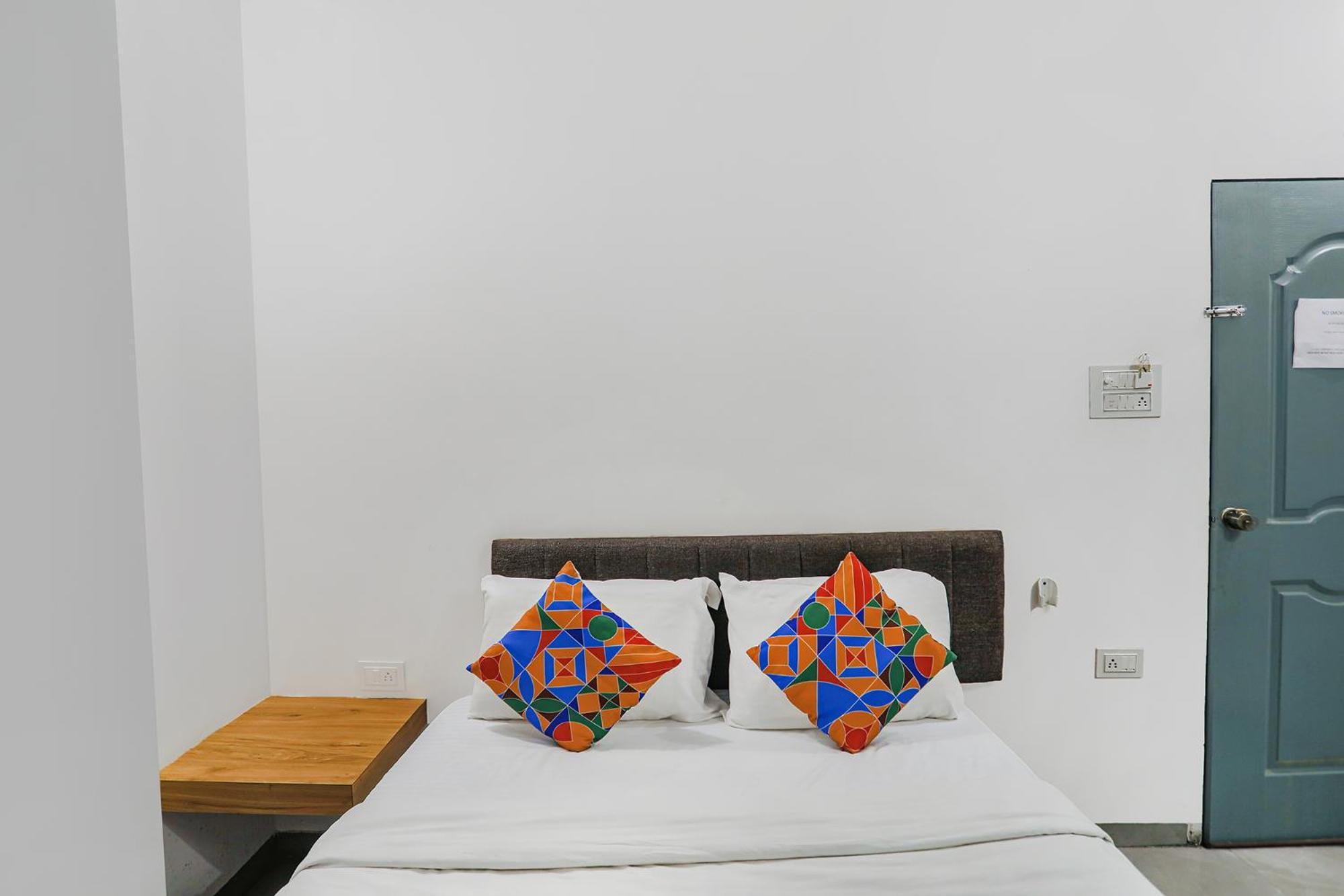 Fabexpress Pramila Prakash Hotel นาคปุระ ภายนอก รูปภาพ
